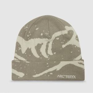 Arc'teryx Grotto Toque Beanie Rune Arctic Silk BNWT